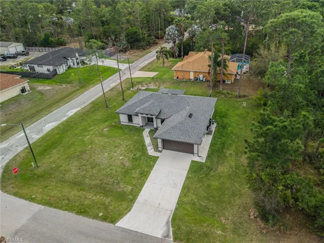 Aerial view of property and surrounding area