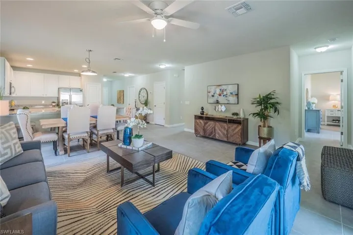 820 Ne 7th Pl, Cape Coral, Florida 33993