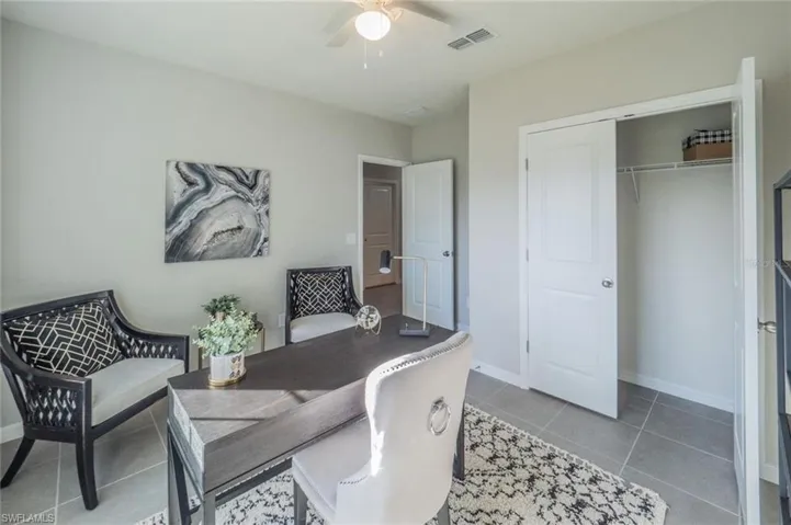820 Ne 7th Pl, Cape Coral, Florida 33993