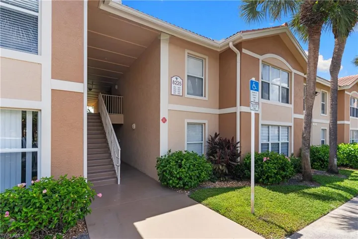 8225 Ibis Club Dr 204, Naples, Florida 34104