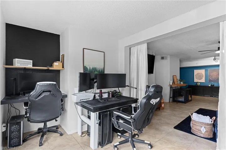 8225 Ibis Club Dr 204, Naples, Florida 34104