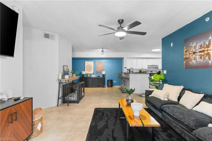 8225 Ibis Club Dr 204, Naples, Florida 34104