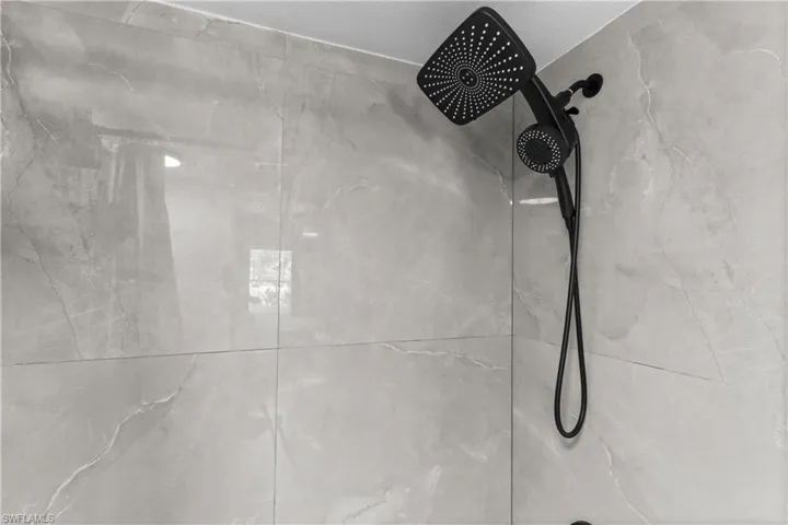 8225 Ibis Club Dr 204, Naples, Florida 34104