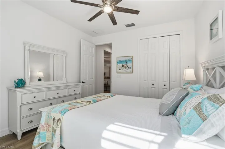 3022  Aviamar  CIR, Naples, FL 34114