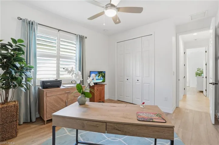 3022  Aviamar  CIR, Naples, FL 34114