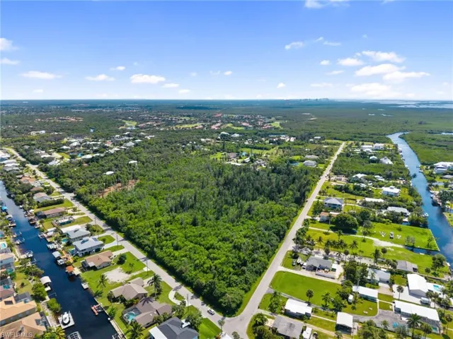 18161 Pioneer Rd, Fort Myers, Florida 33908