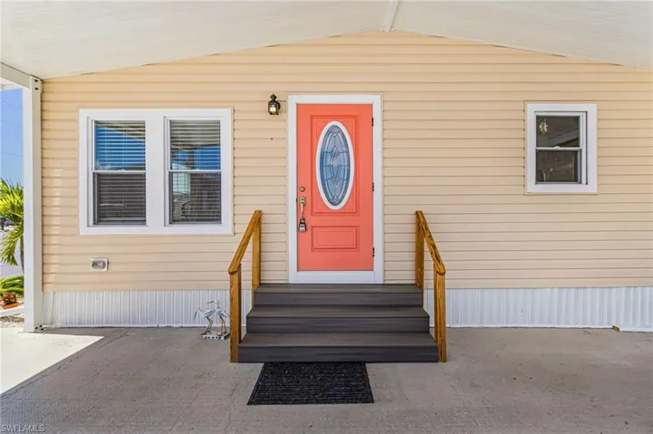 3121 Binnacle Ln, St. James City, Florida 33956