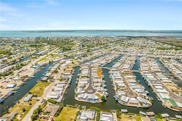 3121 Binnacle Ln, St. James City, Florida 33956