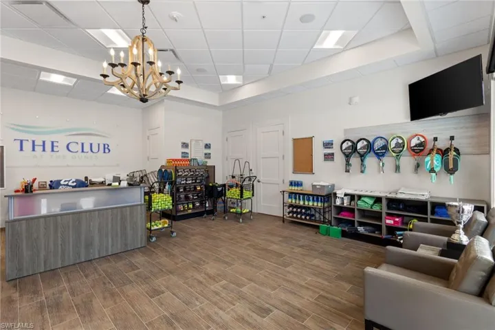 315  Dunes  BLVD, Naples, FL 34110