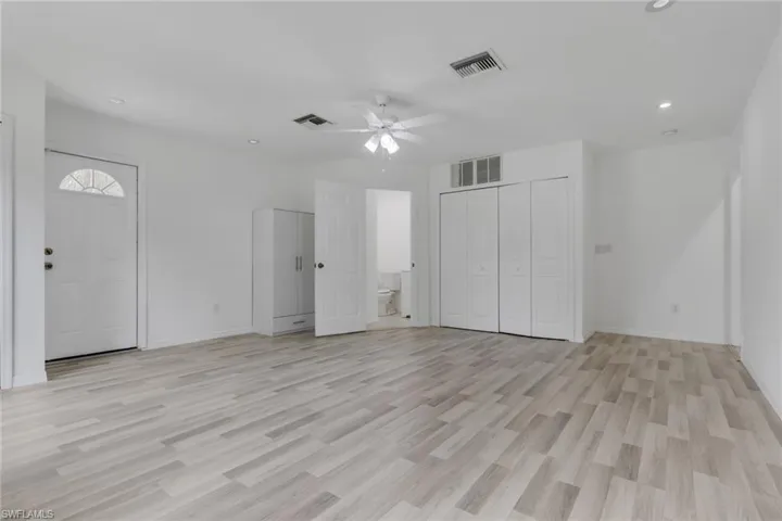 160 19th St Sw, Naples, Florida 34117