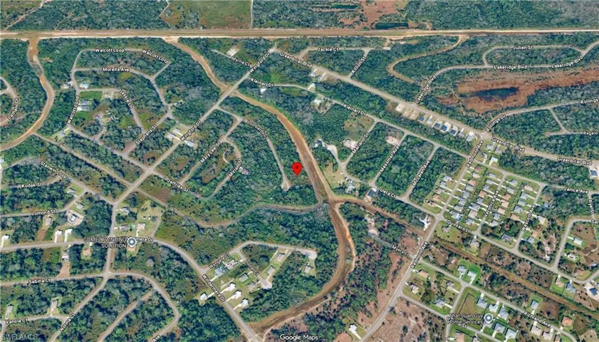 620 Lombardy Ct, Lehigh Acres, Florida 33972