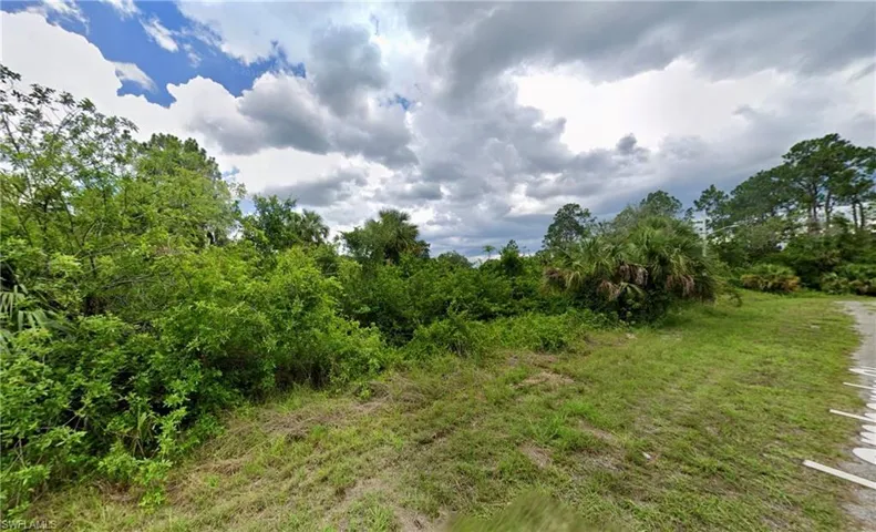 620 Lombardy Ct, Lehigh Acres, Florida 33972