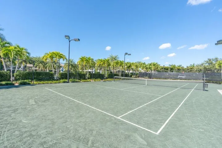 5 tennis Courts