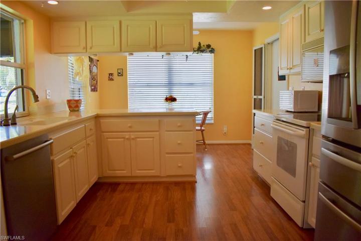 Eat in Kitchen