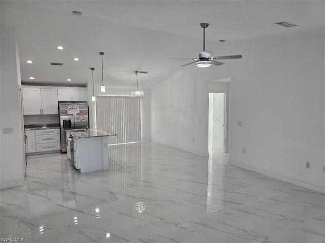 504 Harrison DR, LEHIGH ACRES FL 33936