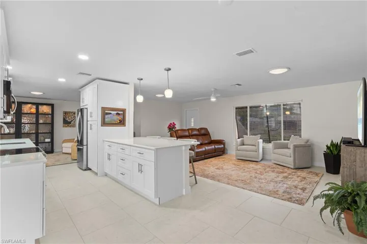 539  Peck  AVE, Fort Myers, FL 33919