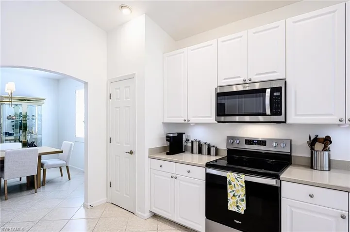 7127 Blue Juniper Ct 201, Naples, Florida 34109
