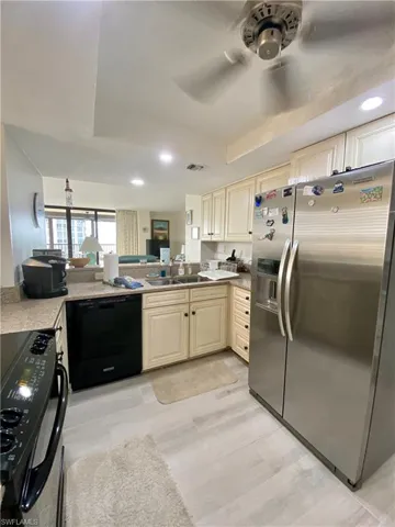 10851 Gulfshore Dr 1001, Naples, Florida 34108