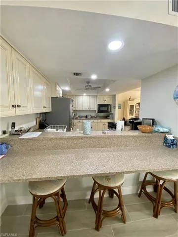 10851 Gulfshore Dr 1001, Naples, Florida 34108