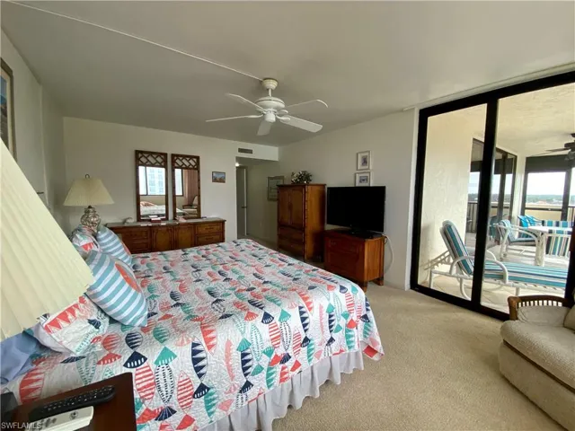 10851 Gulfshore Dr 1001, Naples, Florida 34108