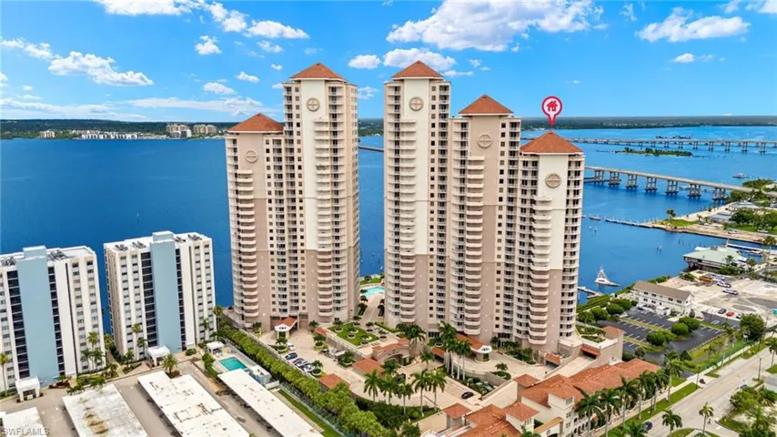 2090 W First St 810, Fort Myers, Florida 33901