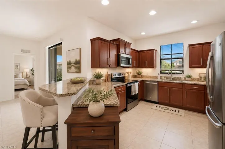 2117 Sw 22nd Ct, Cape Coral, Florida 33991
