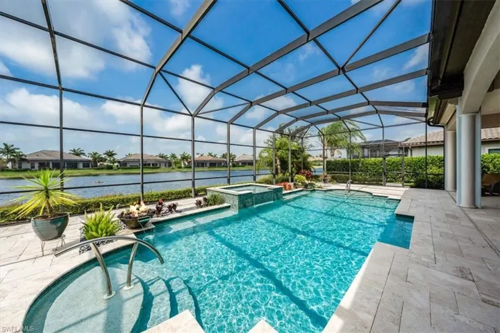 Pool and Spa/Gas heated, Salt Water System
