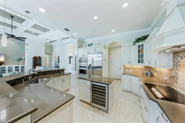 Wine Cooler in Island