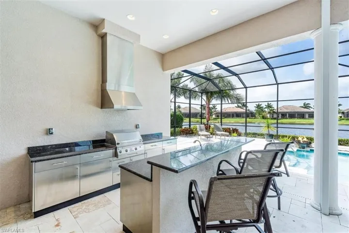 Outdoor Kitchen