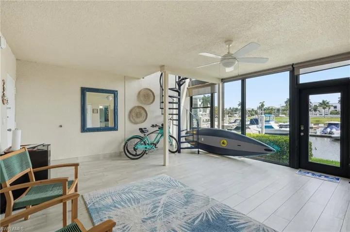 803 River Point Dr 107b, Naples, Florida 34102