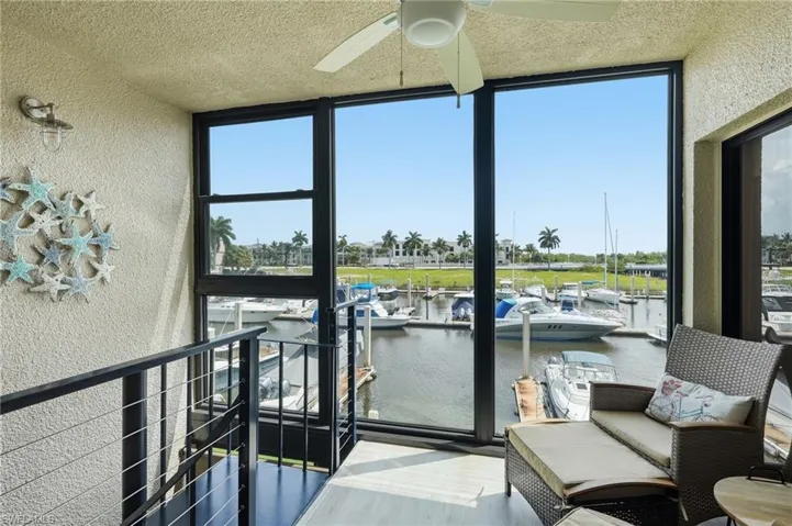 803 River Point Dr 107b, Naples, Florida 34102