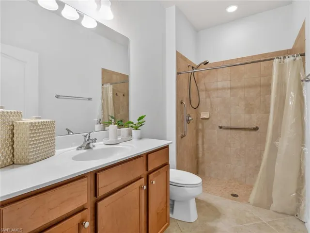 2740 Via Piazza Loop, Fort Myers, Florida 33905