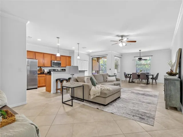 2740 Via Piazza Loop, Fort Myers, Florida 33905