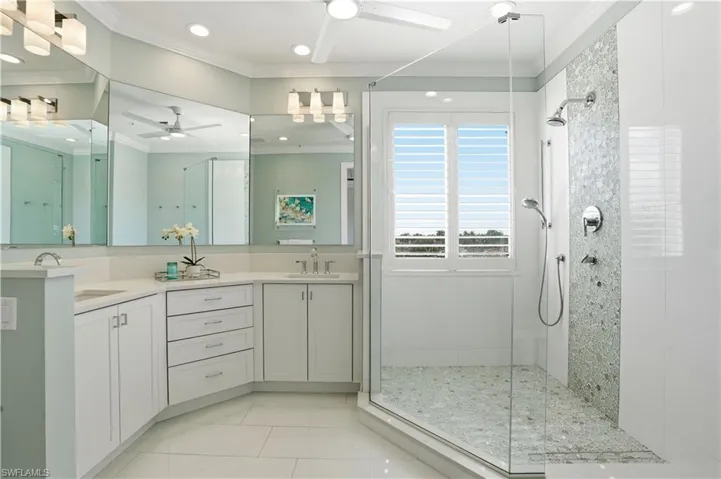 Primary bath