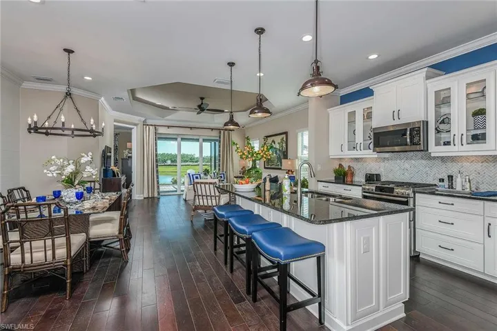 4624 Skysail Dr, Naples, Florida 34120