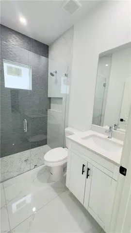 3997  18 SE AVE, Naples, FL 34117