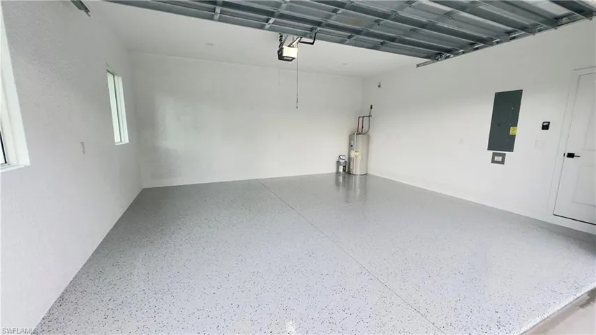 3997  18 SE AVE, Naples, FL 34117