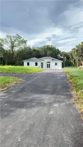 3997  18 SE AVE, Naples, FL 34117