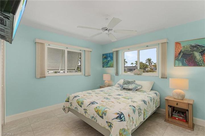 1935 Savona PKWY, CAPE CORAL FL 33904