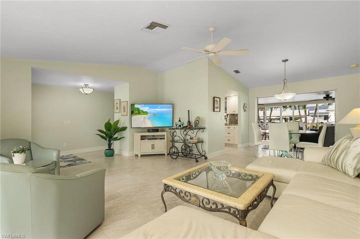 1935 Savona PKWY, CAPE CORAL FL 33904