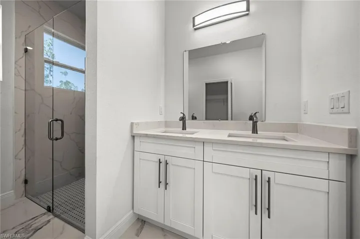 1252 Edna St E, Lehigh Acres, Florida 33974