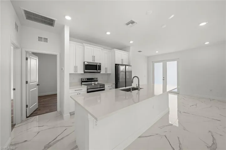 1252 Edna St E, Lehigh Acres, Florida 33974
