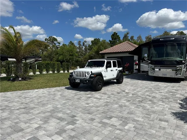 13742  Golden Palms  CIR, Fort Myers, FL 33913