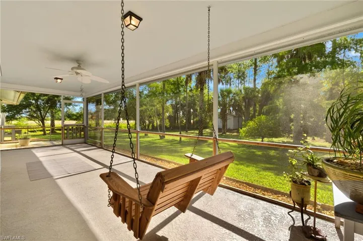 Large Screened Lanai