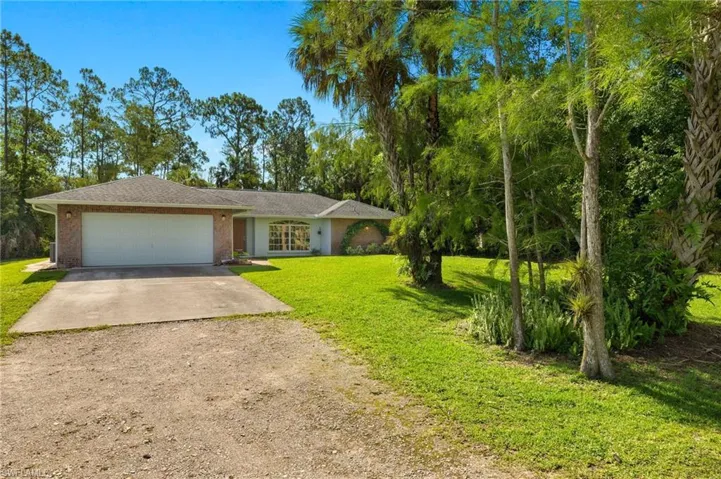 730  25th NW ST, Naples, FL 34120