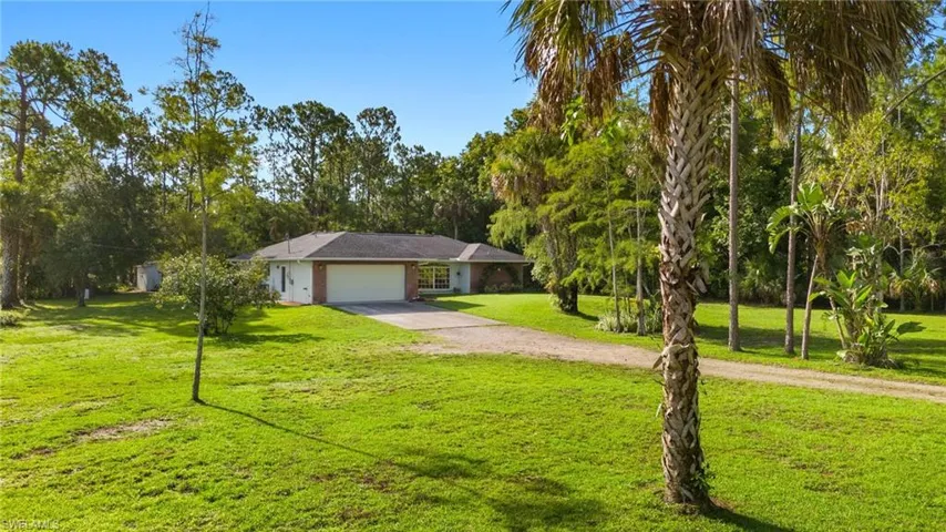 730  25th NW ST, Naples, FL 34120