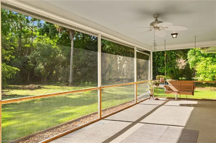 Large Screened Lanai