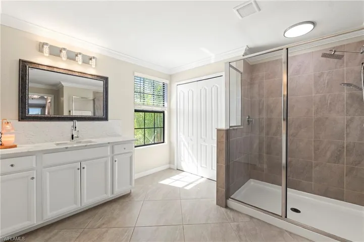 11905 Hickory Estate Cir, Fort Myers, Florida 33913