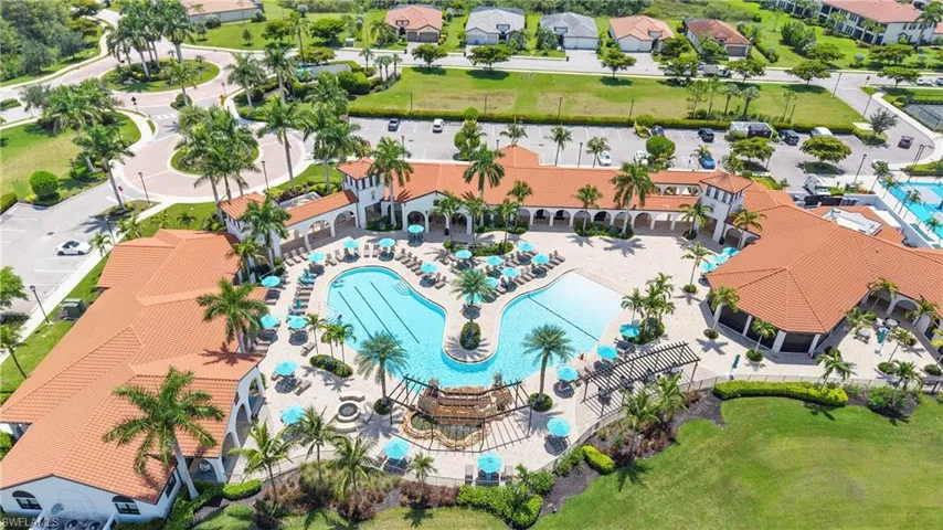 11905 Hickory Estate Cir, Fort Myers, Florida 33913