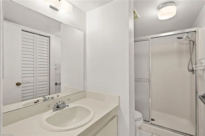 4251 27th Ct Sw 104, Naples, Florida 34116